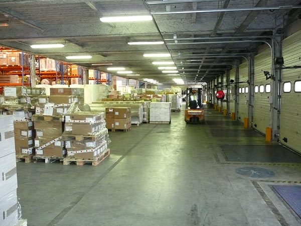 Cliquer pour fermer la fentre -  Logistique Stokage Manutention Valence Drome